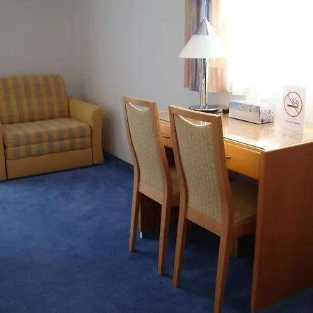 Demmel Hotel Bruckmuhl