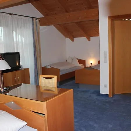 Hotel Demmel, 3*