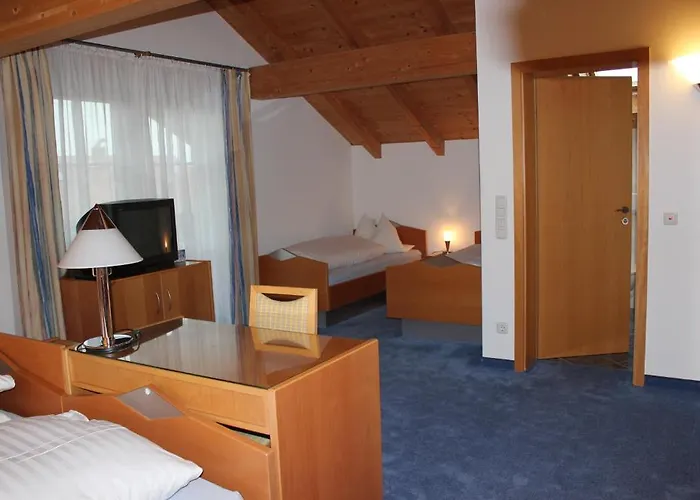 Hotel Demmel, 3*